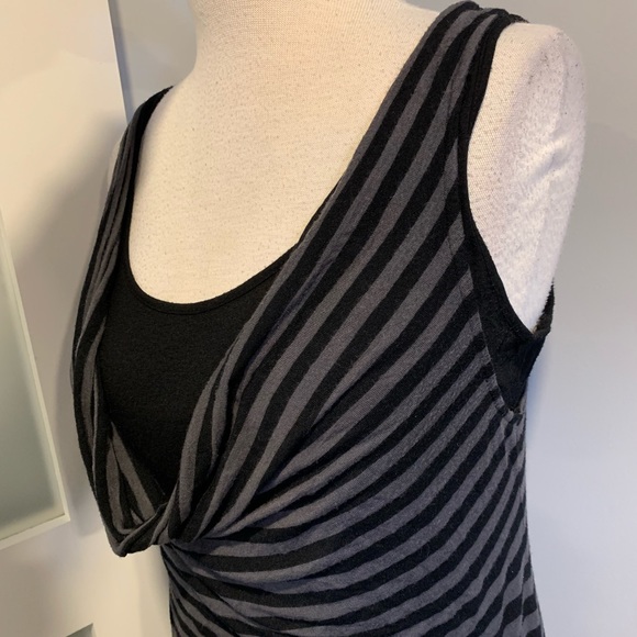 Layered Tank Top - Picture 3 of 6